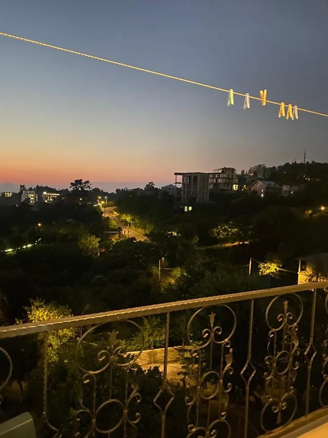 Irma Guest House 0*, باتومي