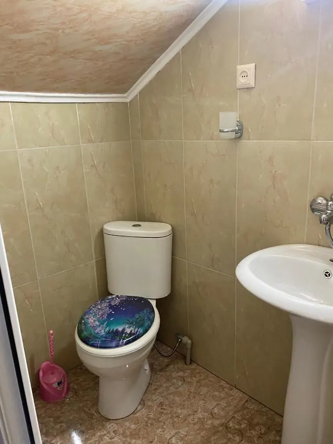 Ir Guest House Batumi 0*,  Georgia
