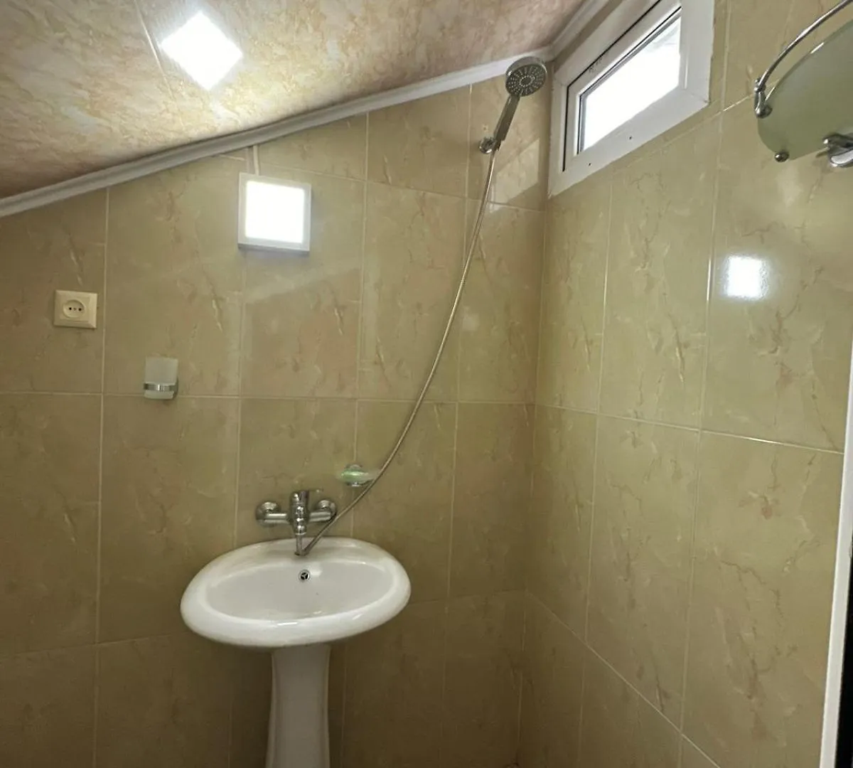 Ir Guest House Batumi